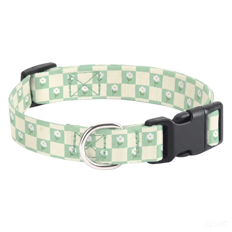 Green / White / Floral / Check