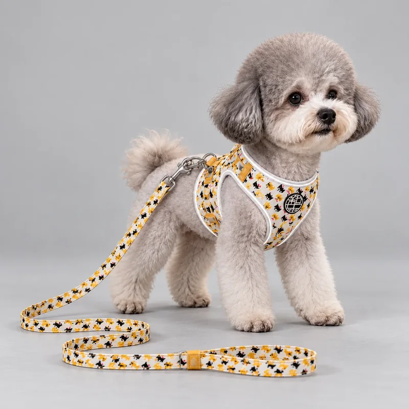 Reflective Printed Mesh Harness Set — on-pet product visualization